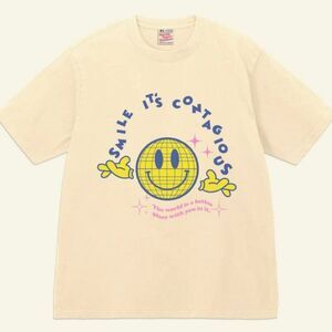 Oversized 'Smile" Tee